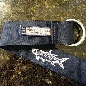 Vineyard Vines belt